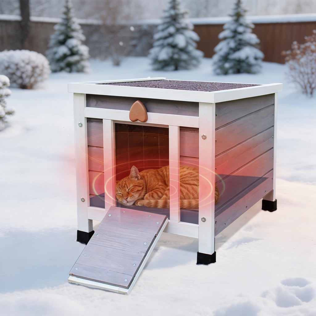 Insulated Outdoor Cat House with Liner Z713246